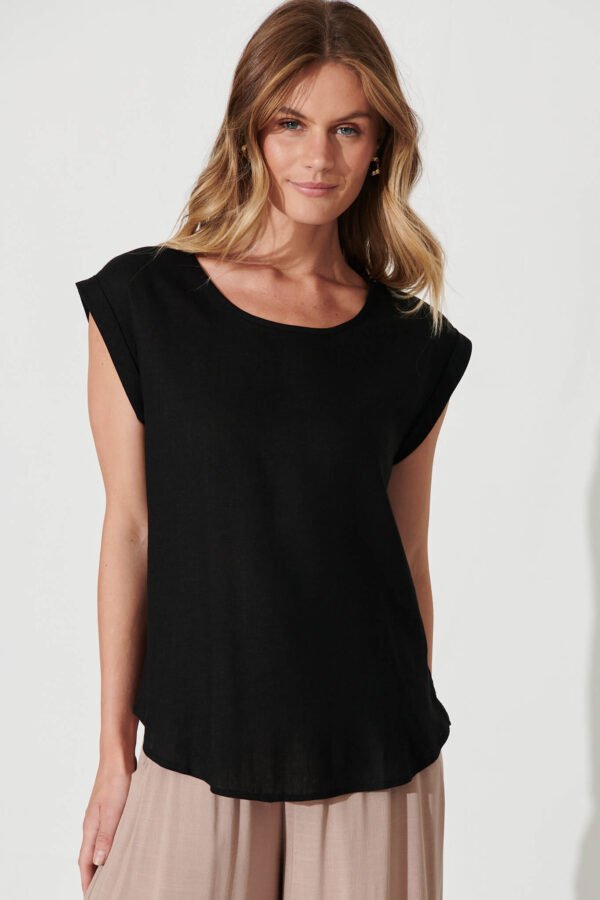 Top In Black Linen Blend