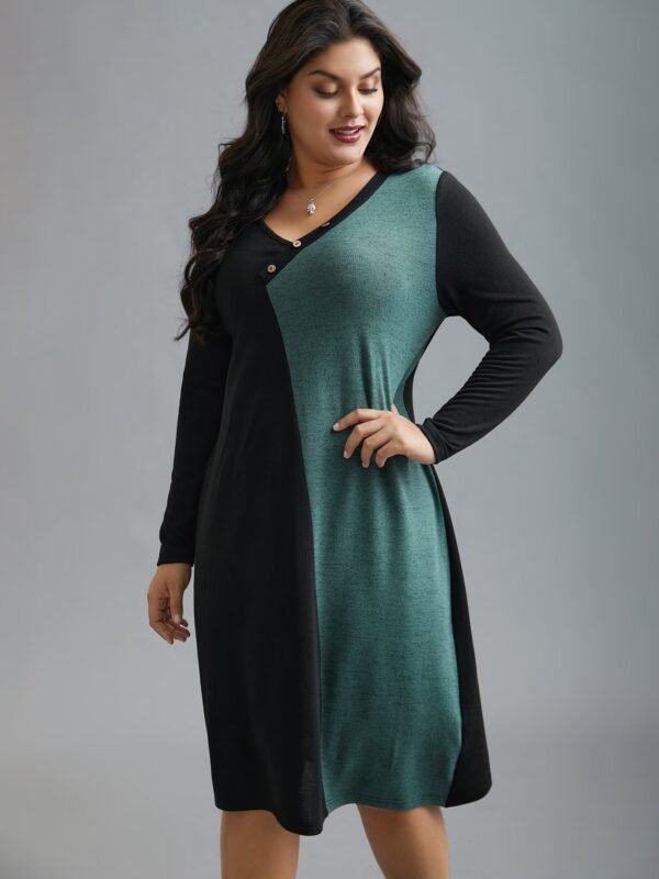 V Neck Contrast Patchwork Button Detail Dress - Image 2